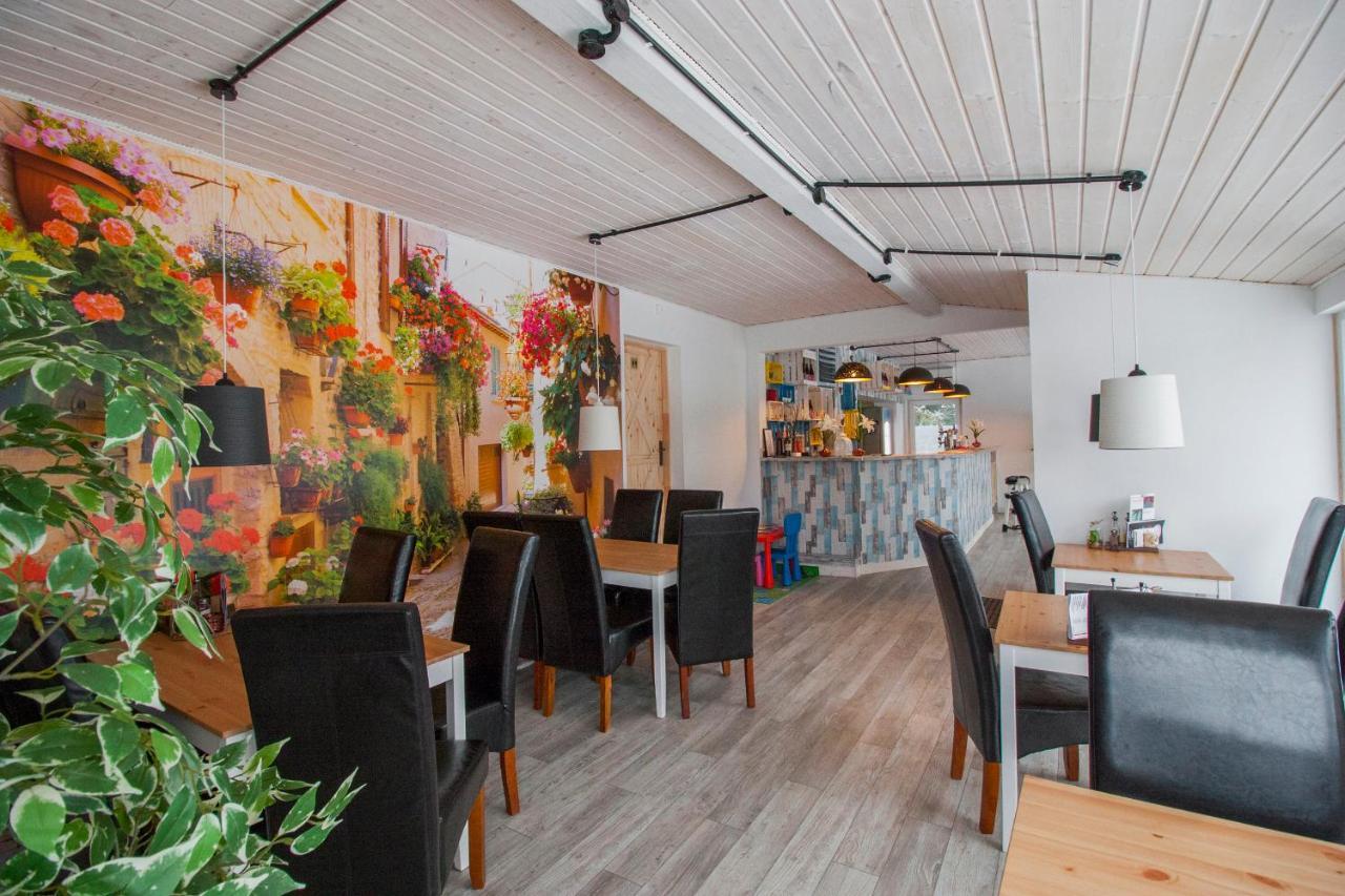 Bieszczadzki Brat Apartamenty Polańczyk Екстериор снимка