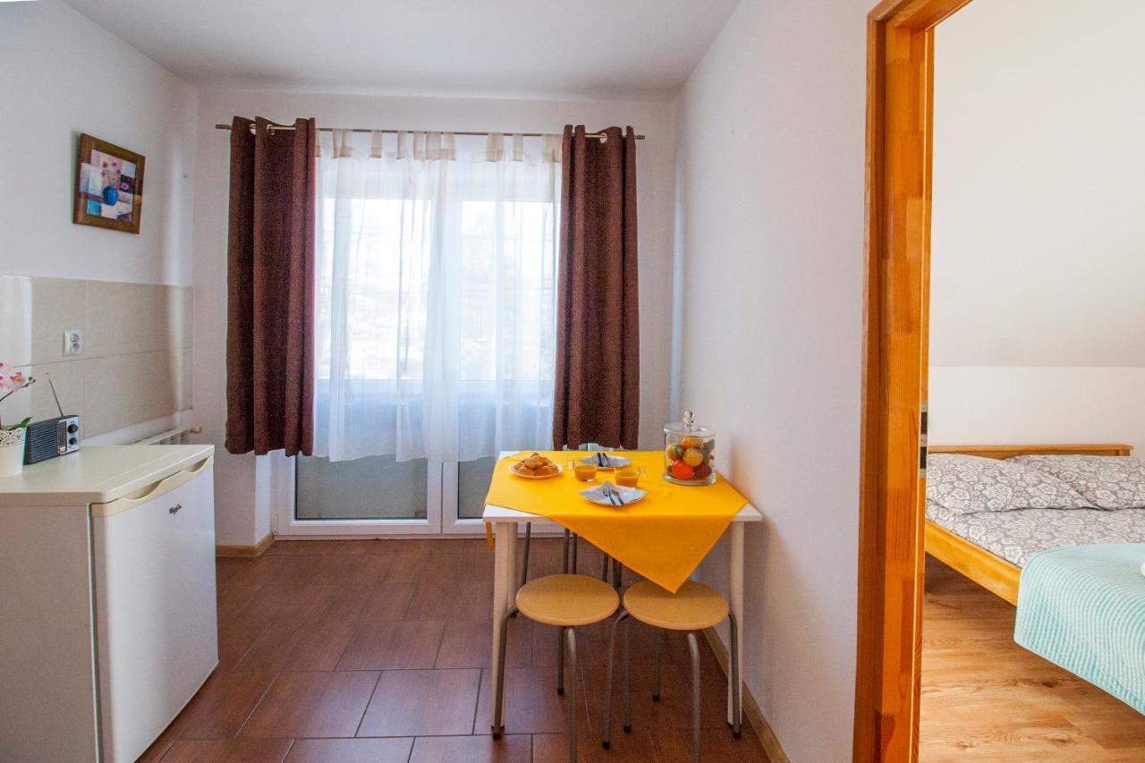 Bieszczadzki Brat Apartamenty Polańczyk Екстериор снимка